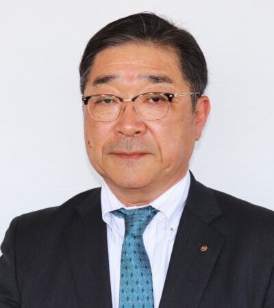 ⽥中 栄治
